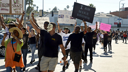 Novena noche de furia por la muerte de Michael Brown